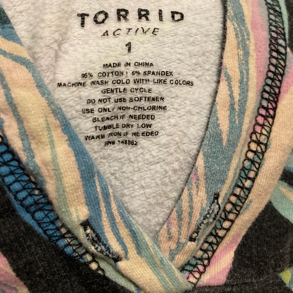 Worn Womens Sweatshirt Torrid Size 1 Torrid Active Balletcore Whimsigoth Sweater - Picture 3 of 6